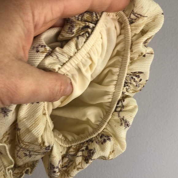 Moon River Bubble Top Cropped Bohemian Ruffle Oversized Puff Sleeve Lined Blouse - Picture 6 of 16